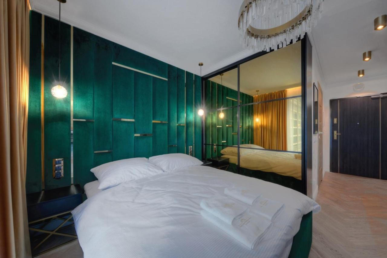 Luxury Del Sol Apartments 슈비노우이스쳬 외부 사진